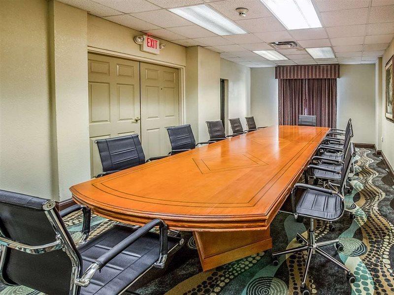 Georgetown Savannah Gateway Hotel & Suites מראה חיצוני תמונה