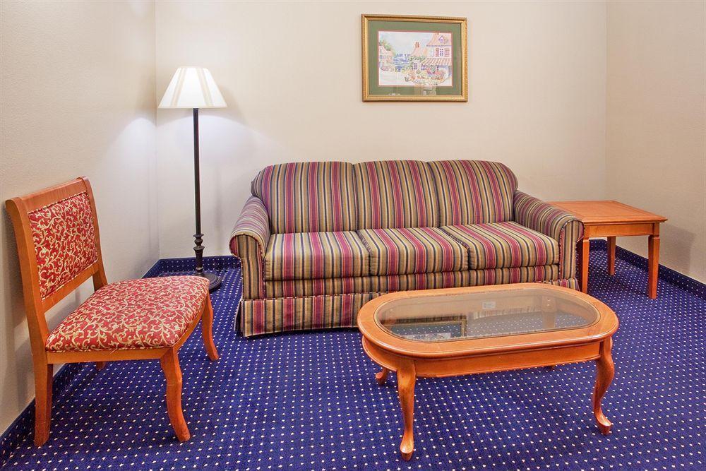 Georgetown Savannah Gateway Hotel & Suites חדר תמונה
