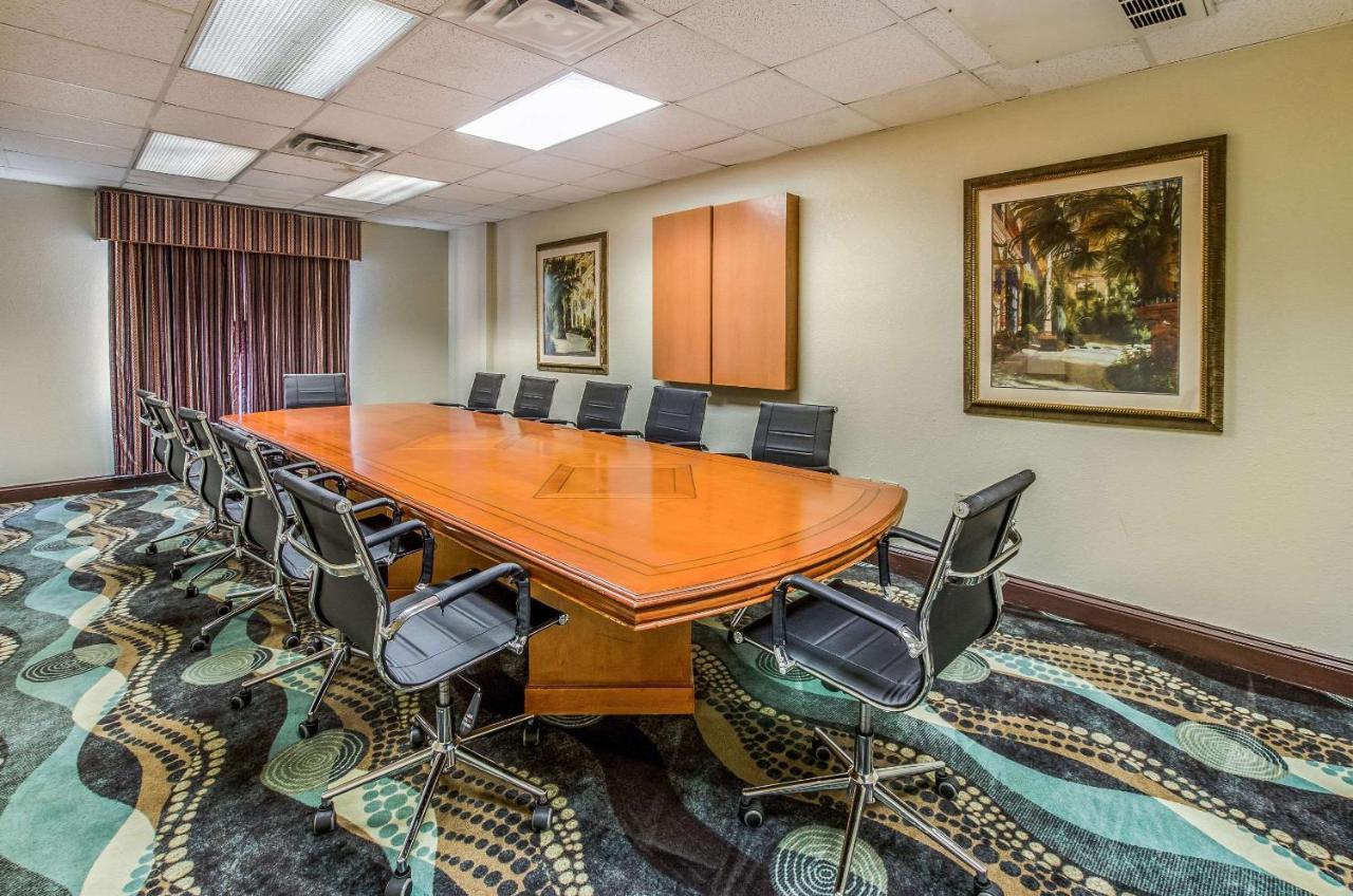 Georgetown Savannah Gateway Hotel & Suites מראה חיצוני תמונה