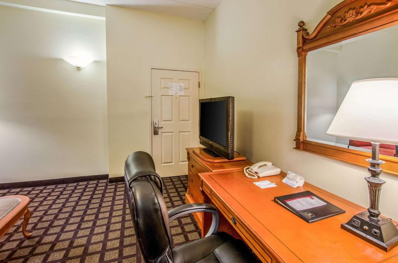 Georgetown Savannah Gateway Hotel & Suites מראה חיצוני תמונה